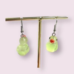 ❤️ FREE Duck Quack Cute Girly Trendy Hipster Funny Drop Pop Art Artsy Earrings